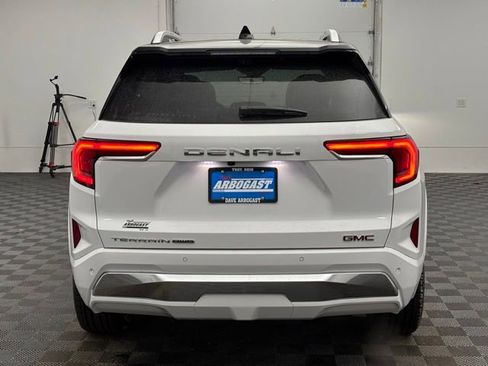 New 2026 GMC Terrain Denali image 10