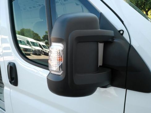 Used 2023 RAM ProMaster 2500 FWD image 24