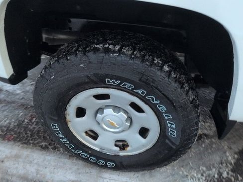 Used 2018 Chevrolet Colorado W/T image 10