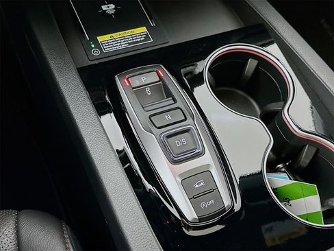 Used 2024 Honda Passport Black Edition image 18