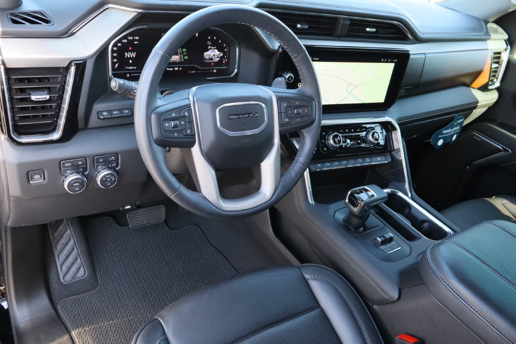 Certified 2024 GMC Sierra 1500 Denali w/ Denali Reserve Package AWD/4WD image 12