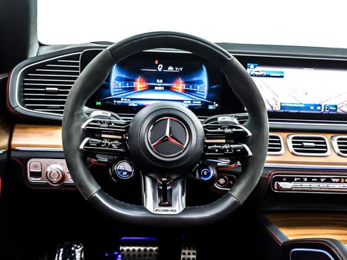 Used 2024 Mercedes-Benz GLE 63 AMG S image 19