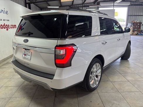 Used 2018 Ford Expedition Limited w/ Equipment Group 302A image 5