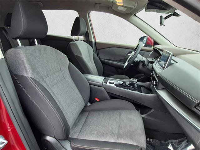Used 2023 Nissan Rogue SV AWD/4WD image 21