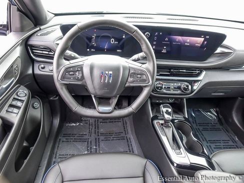 Used 2025 Buick Envista Sport Touring w/ Convenience I Package image 13