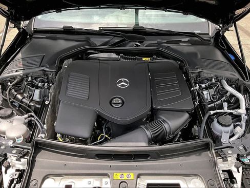New 2026 Mercedes-Benz C 300 4MATIC Sedan image 18