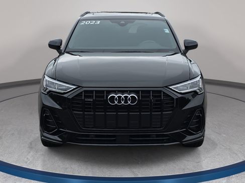 Used 2023 Audi Q3 2.0T Premium Plus w/ Premium Plus Package AWD/4WD image 2