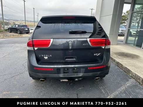 Used 2014 Lincoln MKX FWD w/ Equipment Group 101A image 6