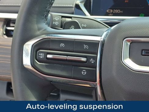 Used 2026 GMC Sierra EV Denali AWD/4WD image 7