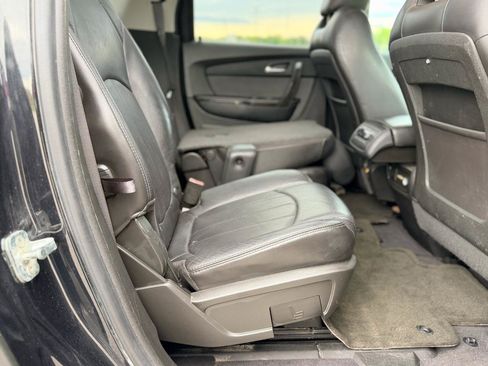 Used 2012 GMC Acadia Denali FWD image 21