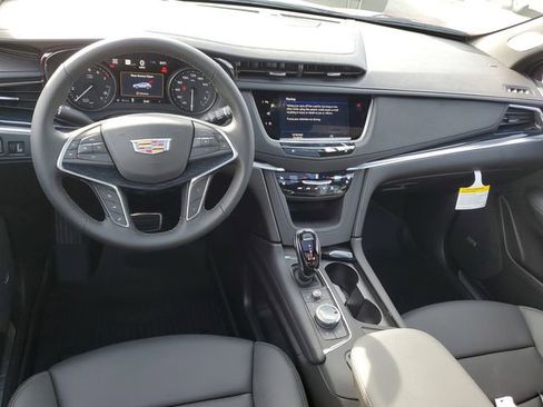 New 2026 Cadillac XT5 Premium Luxury w/ Driver Assist Package AWD/4WD image 10