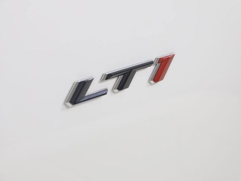 Used 2021 Chevrolet Camaro LT RWD image 39