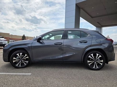 New 2026 Lexus UX 300h AWD image 24