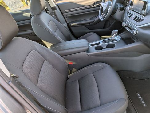 Certified 2024 Nissan Altima 2.5 S image 31