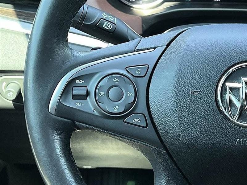 Used 2019 Buick Enclave Avenir w/ Avenir Technology Package FWD image 23