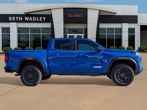 New 2026 GMC Canyon Elevation w/ Convenience Package image 8