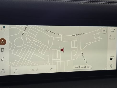 Used 2023 Land Rover Defender 110 X-Dynamic SE image 21