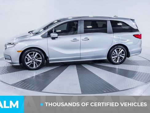 Used 2024 Honda Odyssey Touring image 4