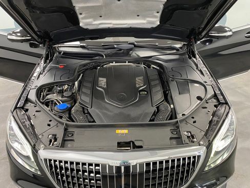 Used 2018 Mercedes-Benz Maybach S 560 4MATIC image 54