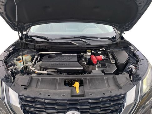 Used 2023 Nissan Rogue SV FWD image 28