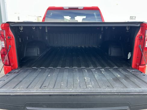 Used 2022 Chevrolet Silverado 1500 LT image 26