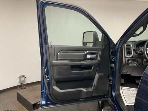 Used 2024 RAM 2500 Big Horn w/ Bed Utility Group AWD/4WD image 10