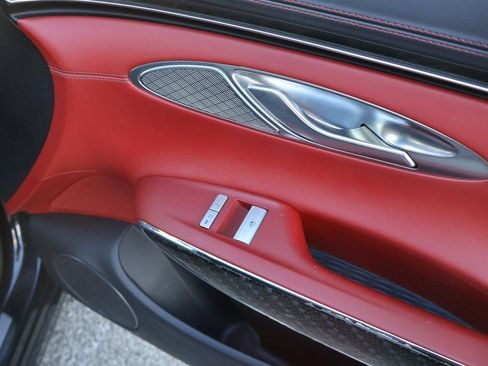 Used 2022 Genesis GV70 3.5T Sport w/ Sport Prestige Package image 17