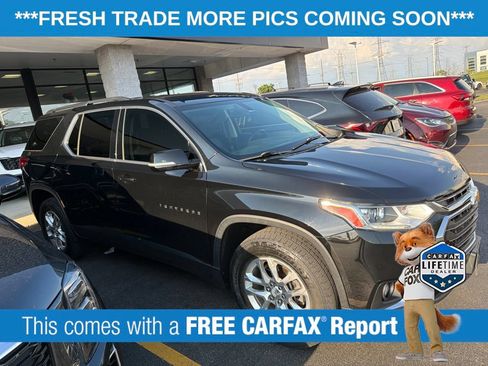 Used 2019 Chevrolet Traverse LT FWD image 3