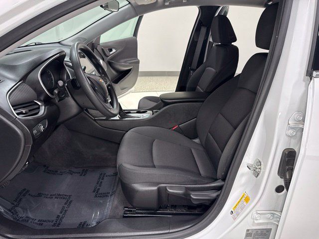 Used 2020 Chevrolet Malibu LS FWD image 10