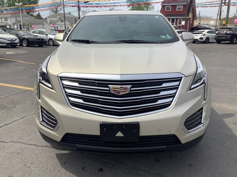 Used 2017 Cadillac XT5 Premium Luxury AWD/4WD image 3
