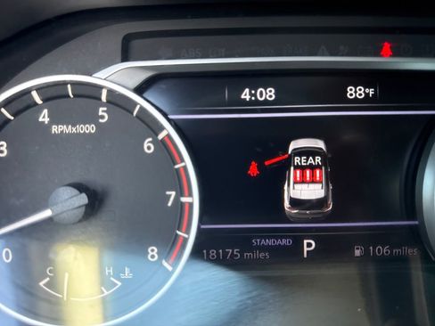 Used 2023 Nissan Rogue SL w/ SL Premium Package FWD image 28