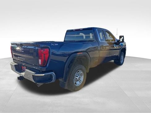 Used 2022 GMC Sierra 2500 SLE w/ X31 Off-Road Package image 8