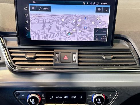 Used 2023 Audi Q5 2.0T Premium Plus w/ Premium Plus Package image 13