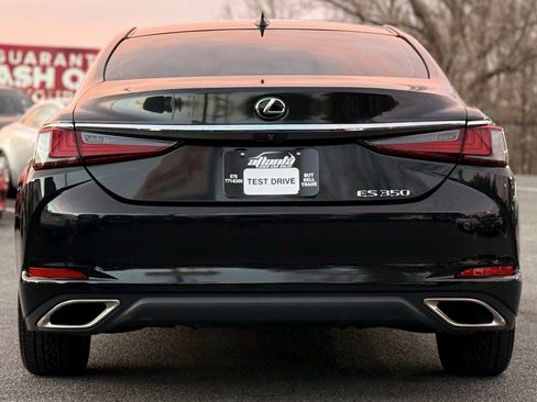 Used 2019 Lexus ES 350 w/ Accessory Package 2 image 3