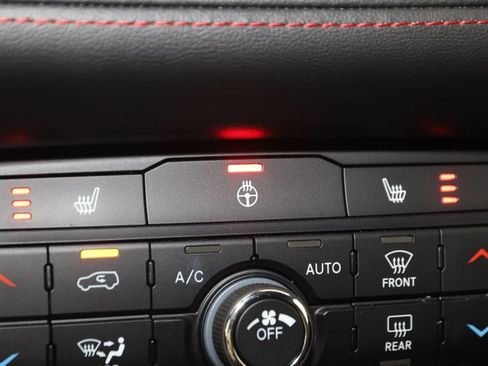 Used 2025 Dodge Durango GT w/ Trailer Tow Group IV image 8