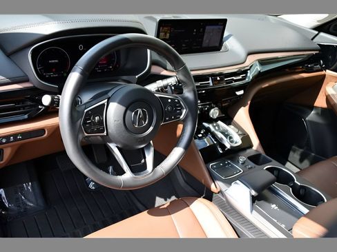 Used 2024 Acura MDX SH-AWD w/ Technology Package image 13