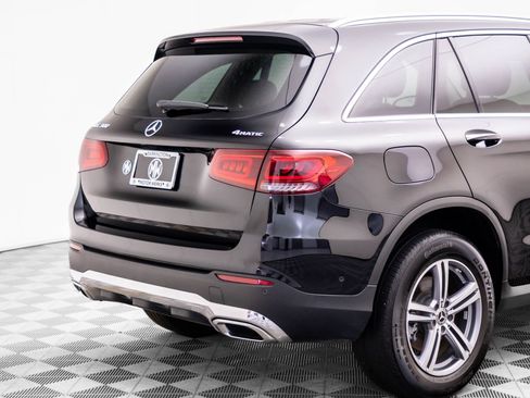 Certified 2022 Mercedes-Benz GLC 300 4MATIC w/ Multimedia Package Lite image 14