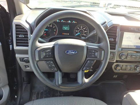 Used 2020 Ford F150 XLT image 8