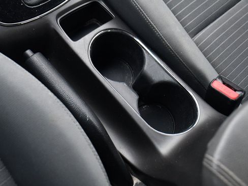 Used 2017 Kia Forte LX w/ LX Popular Package image 31