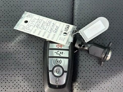 Used 2025 Ford F450 Lariat w/ Chrome Package AWD/4WD image 6