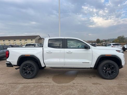 New 2025 GMC Canyon Elevation w/ Convenience Package image 3