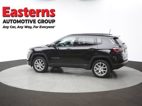 Used 2024 Jeep Compass Latitude AWD/4WD image 60