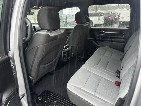Used 2025 RAM 1500 Big Horn AWD/4WD image 9