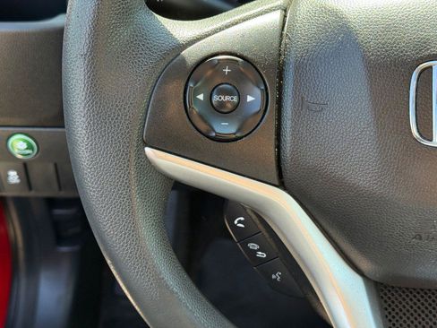 Used 2019 Honda Fit LX image 19