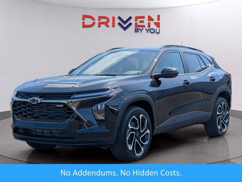 New 2026 Chevrolet Trax RS w/ Driver Confidence Package FWD image 1
