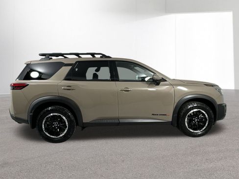 Certified 2024 Nissan Pathfinder Rock Creek image 38