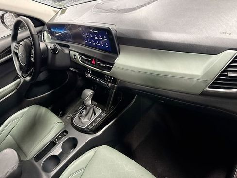 Used 2025 Kia Seltos SX w/ SX Sunroof Package AWD/4WD image 30