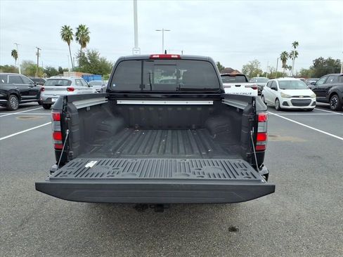 Used 2024 Nissan Frontier SV w/ SV Convenience Package image 20
