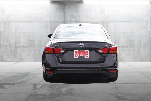 Certified 2024 Nissan Altima 2.5 SV FWD image 6