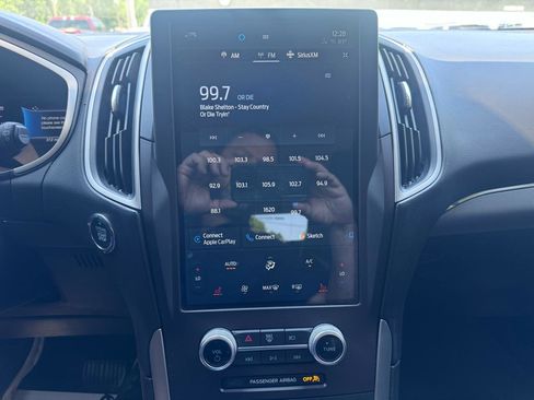 Used 2021 Ford Edge SEL FWD image 20
